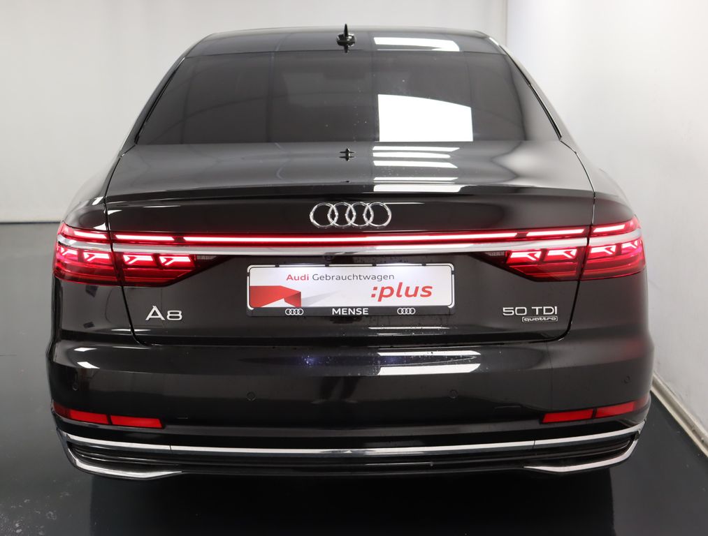 Audi A8 2024