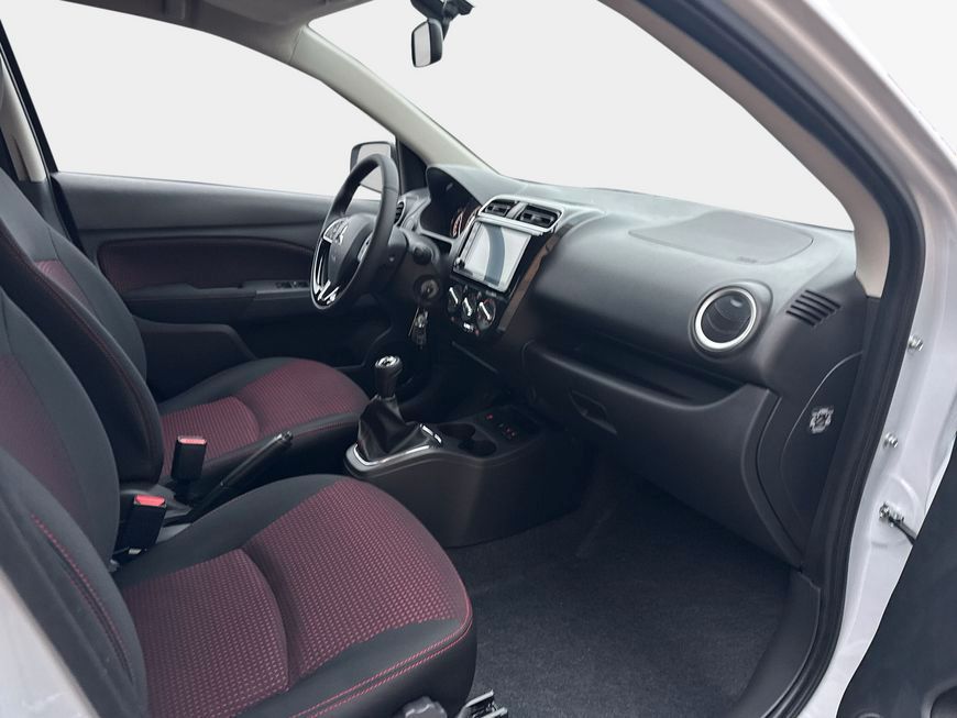 Mitsubishi Space Star 2025