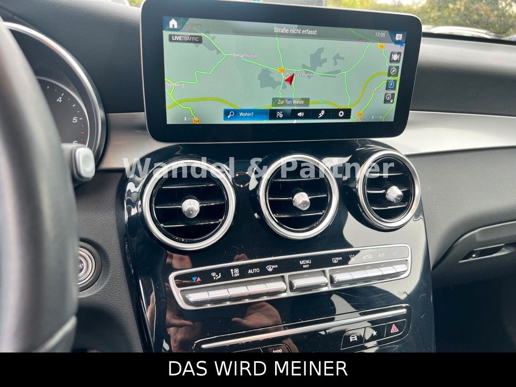 Mercedes-Benz GLC 300 2021