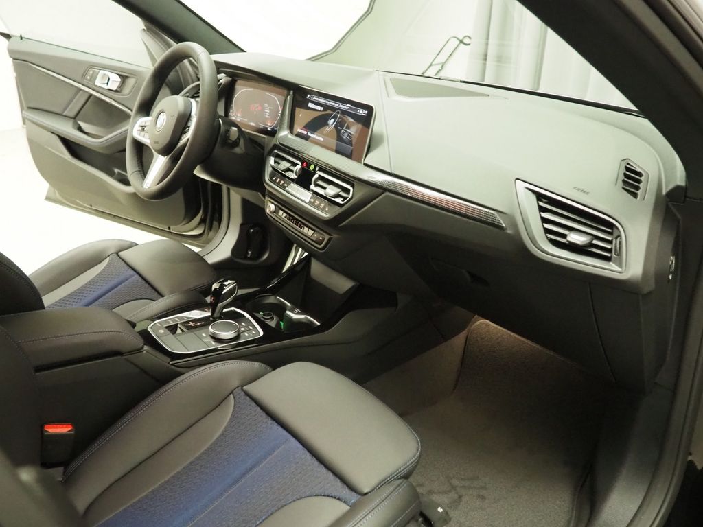 BMW 218 Gran Coupé 2024