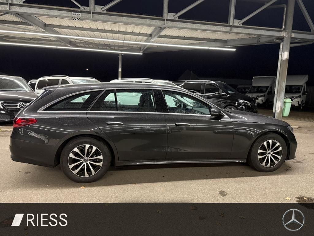 Mercedes-Benz E 220 2023