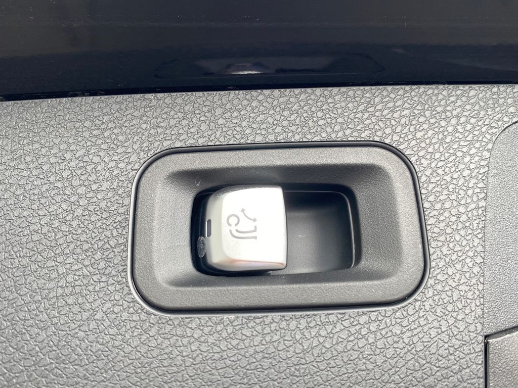 Mercedes-Benz E 300 2021