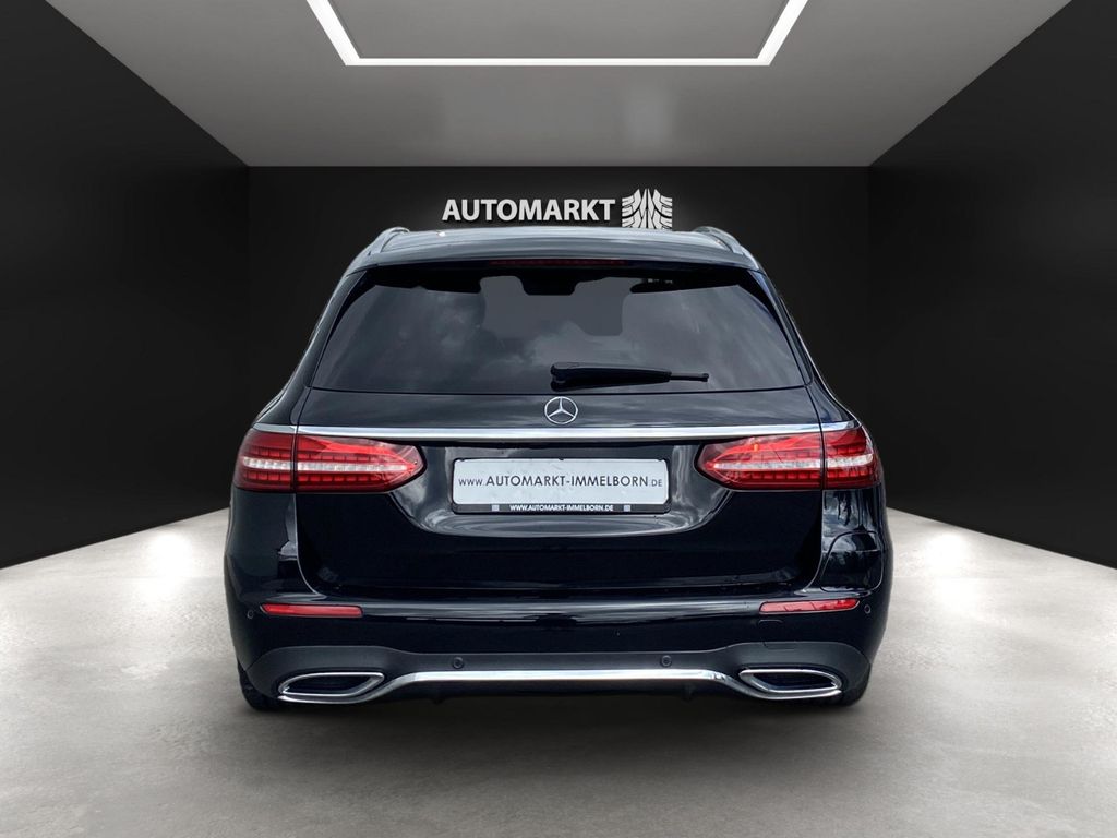Mercedes-Benz E 300 2021
