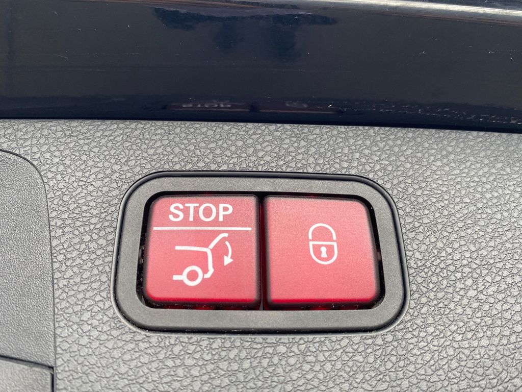 Mercedes-Benz E 300 2021