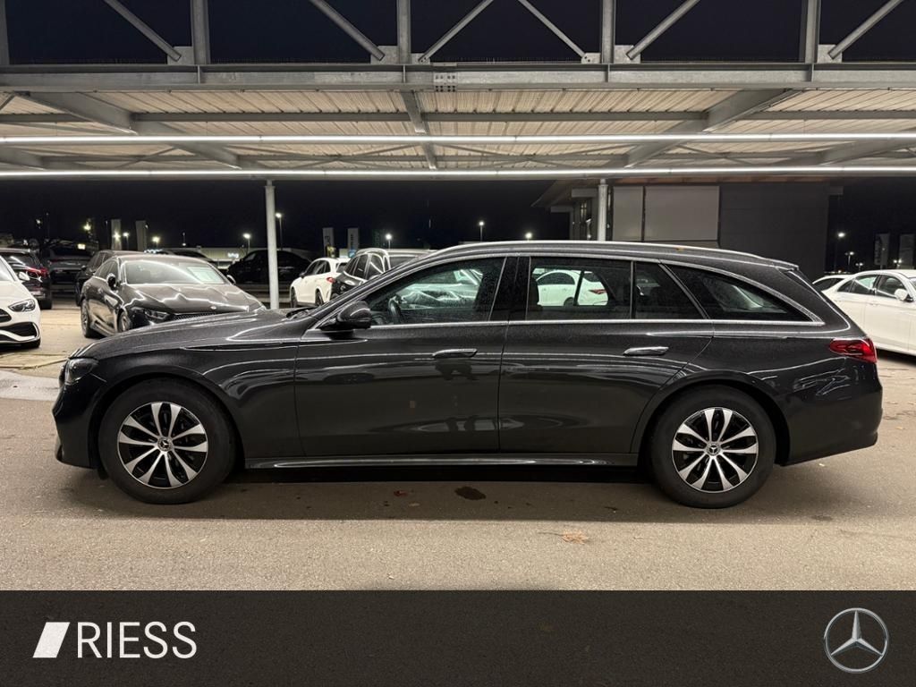 Mercedes-Benz E 220 2023