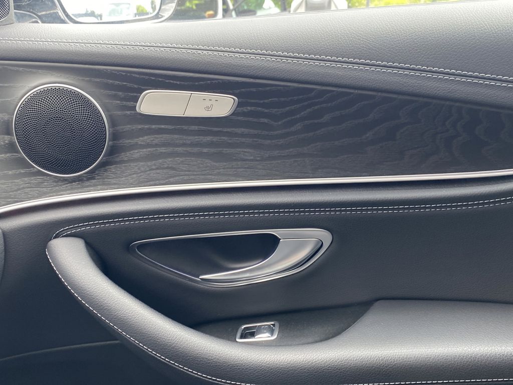 Mercedes-Benz E 300 2021