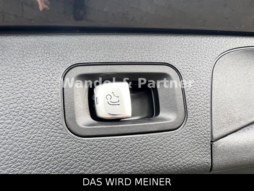 Mercedes-Benz GLC 300 2021