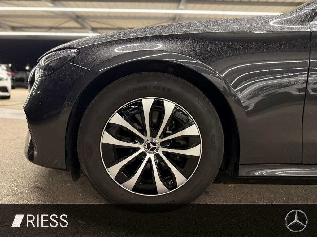 Mercedes-Benz E 220 2023
