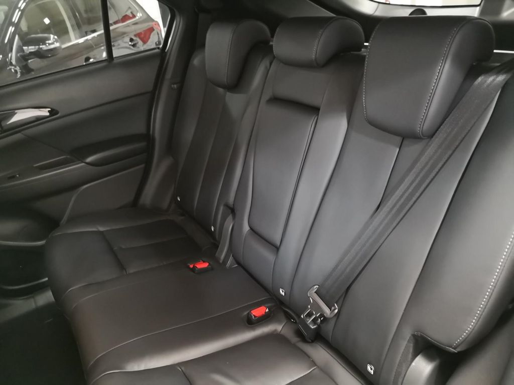 Mitsubishi Eclipse Cross 2024
