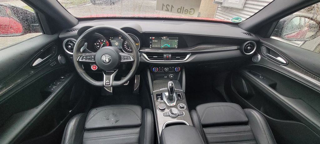 Alfa Romeo Stelvio 2024