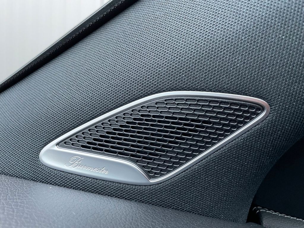 Mercedes-Benz B 250 2023