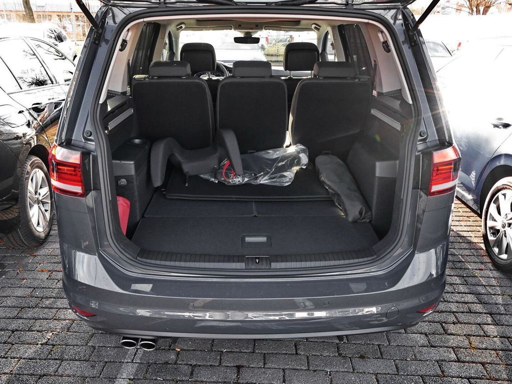 Volkswagen Touran 2025