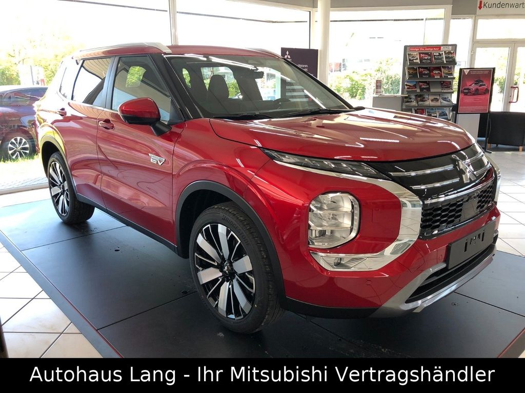 Mitsubishi Plug-in Hybrid Outlander 2025
