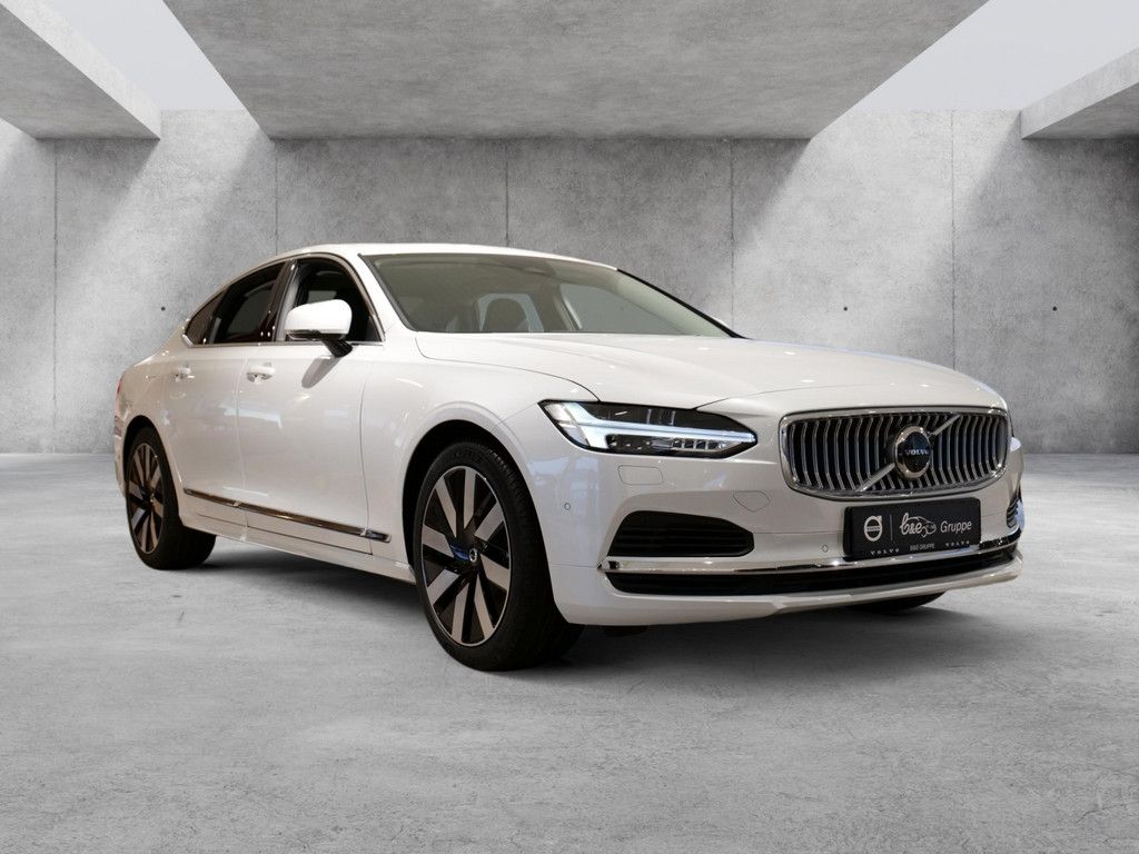 Volvo S90 2025