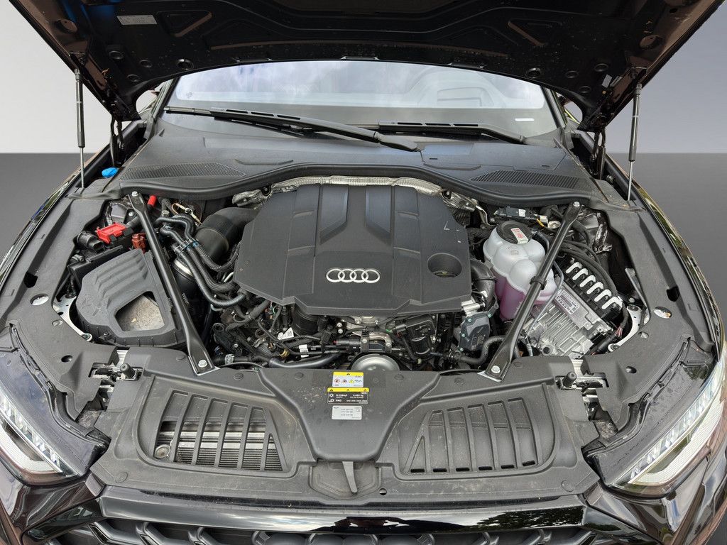 Audi A8 2024