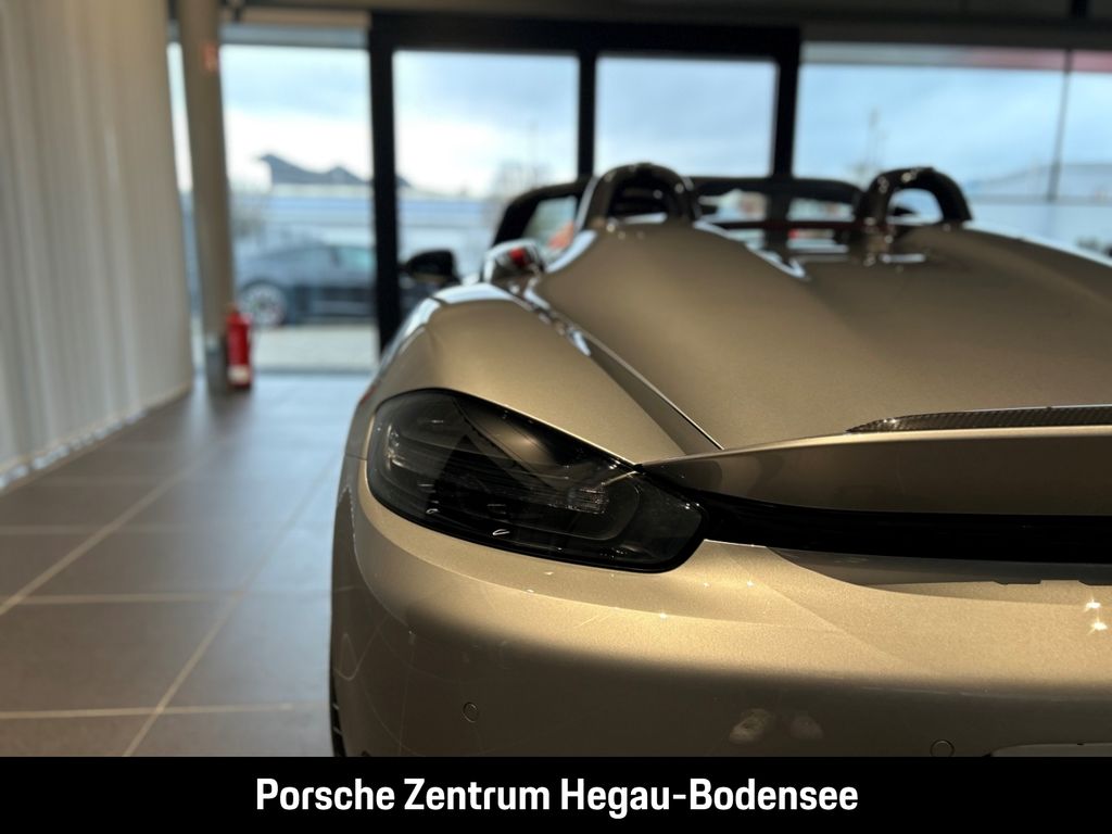 Porsche Boxster 2025