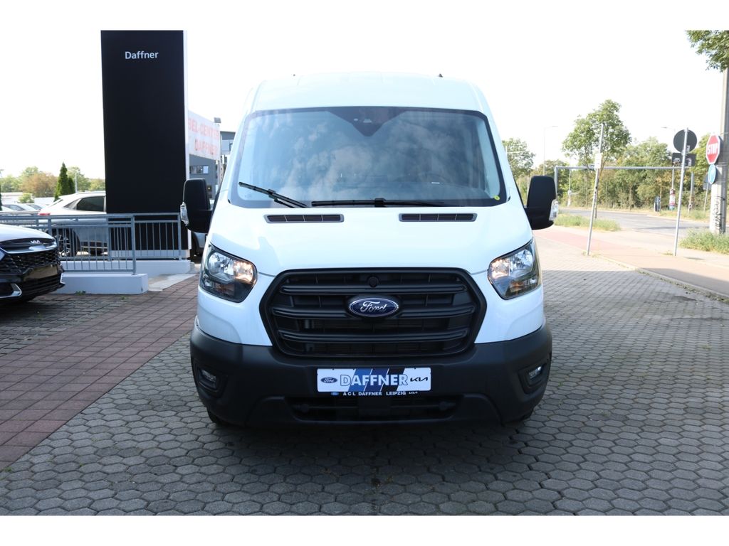 Ford Transit 2024