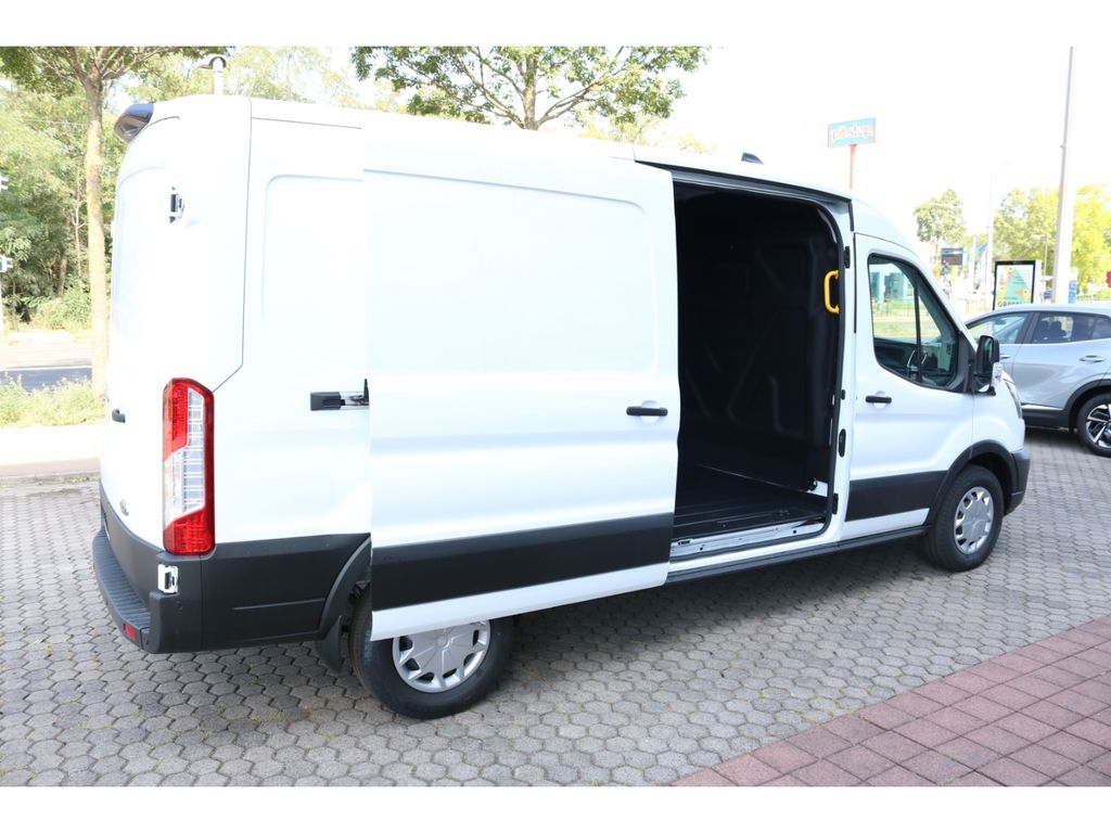 Ford Transit 2024