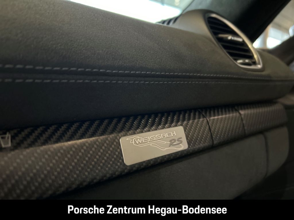 Porsche Boxster 2025