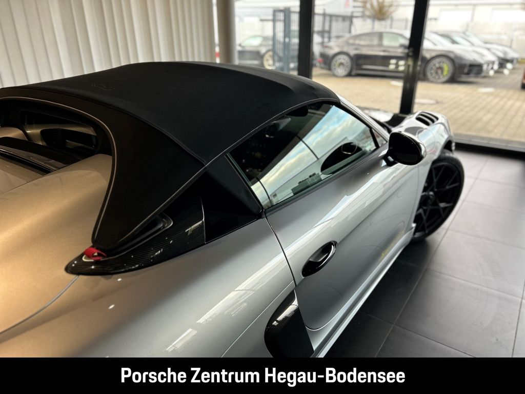 Porsche Boxster 2025