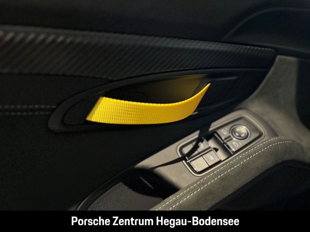 Porsche Boxster 2025