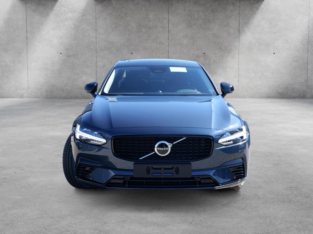 Volvo S90 2025
