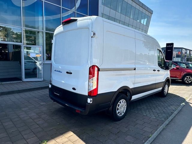 Ford Transit 2023