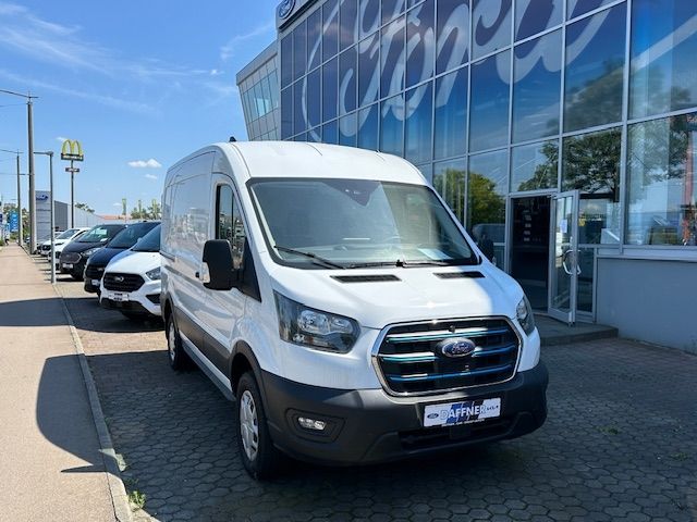 Ford Transit 2023
