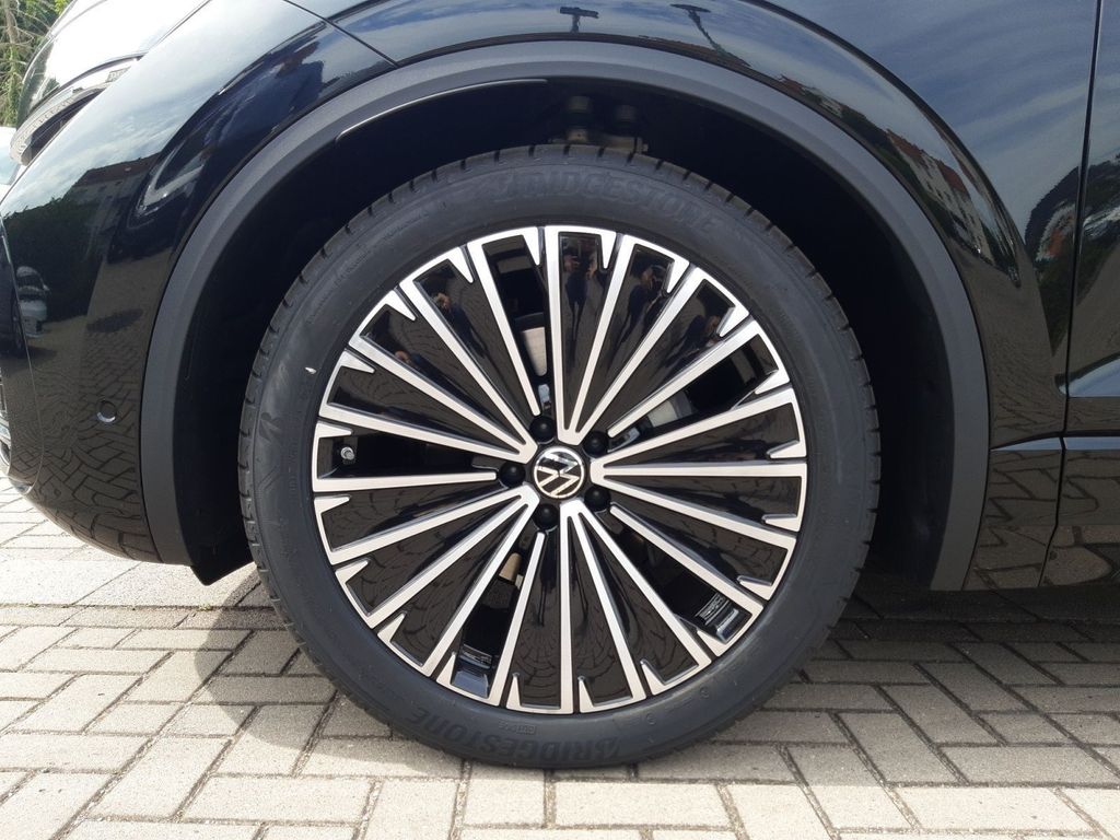 Volkswagen Touareg 2025