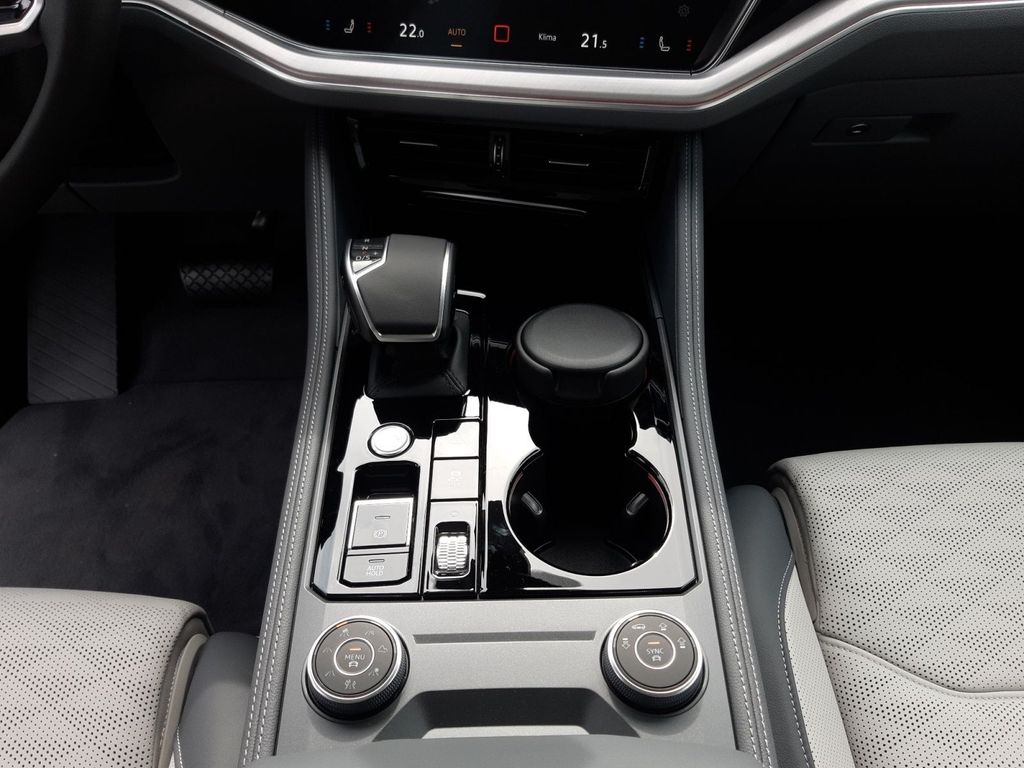 Volkswagen Touareg 2025