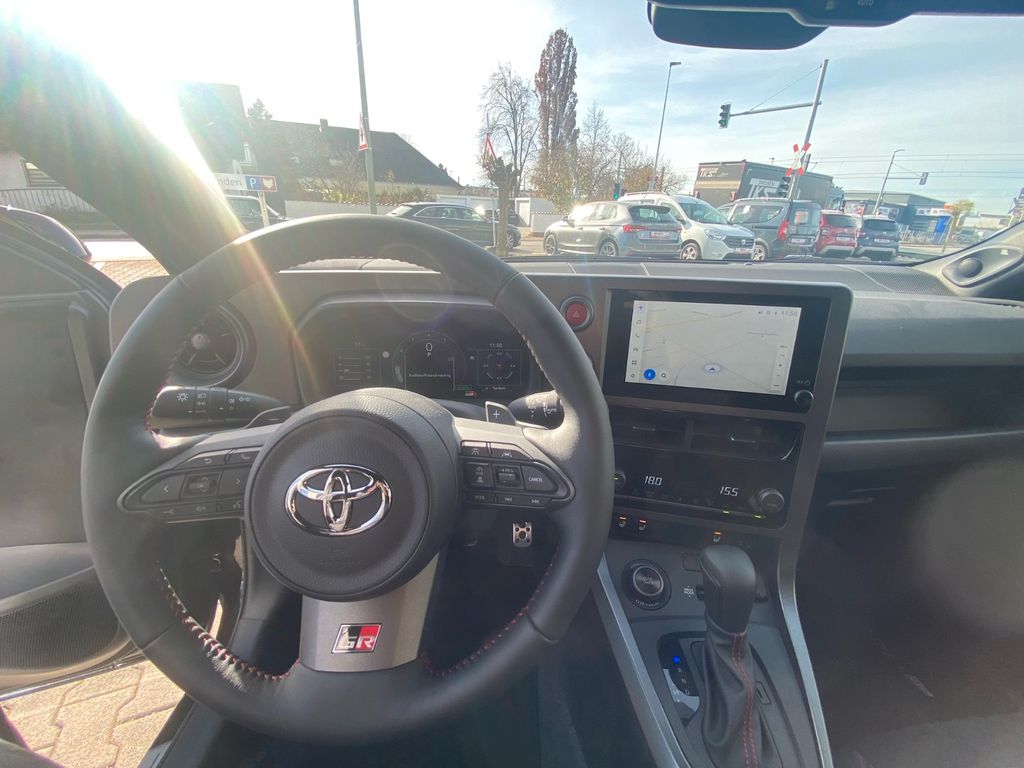 Toyota Yaris 2024