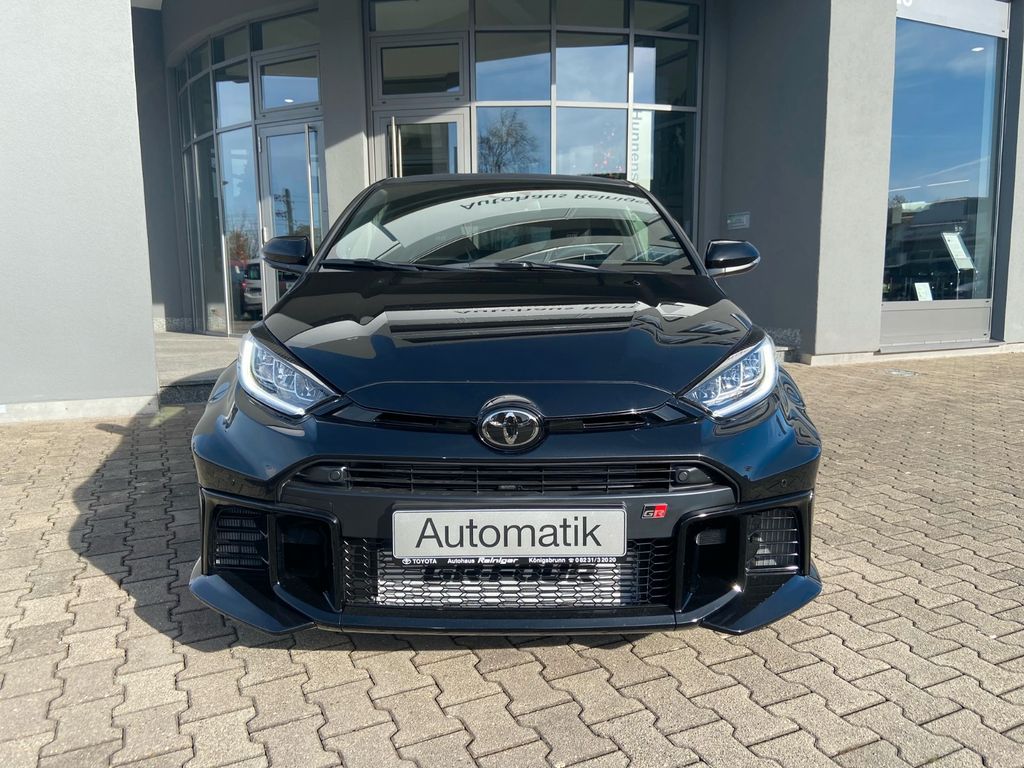Toyota Yaris 2024