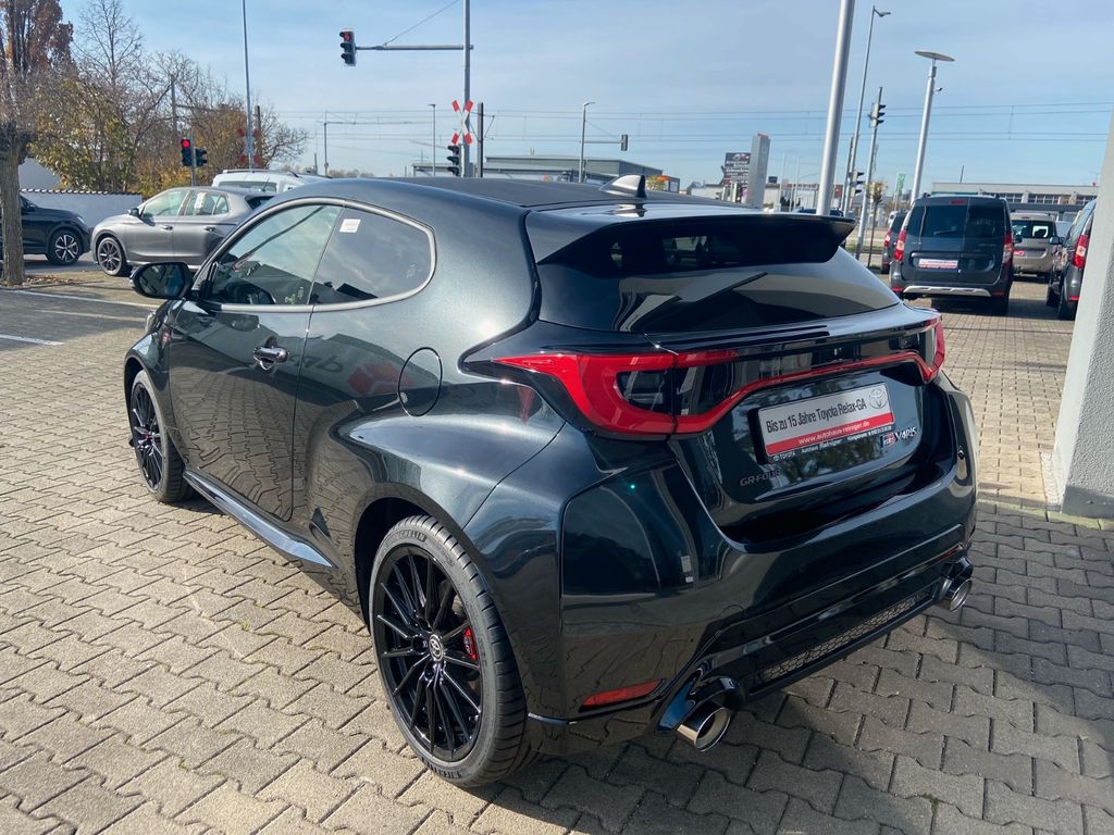 Toyota Yaris 2024