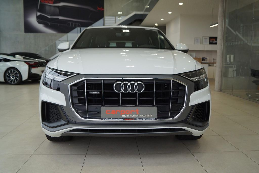 Audi Q8 2019