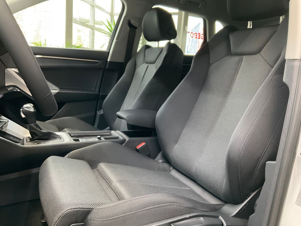 Audi Q3 2023