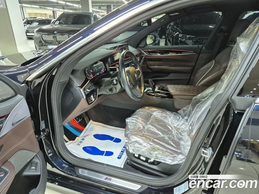 BMW Gran Turismo 2023