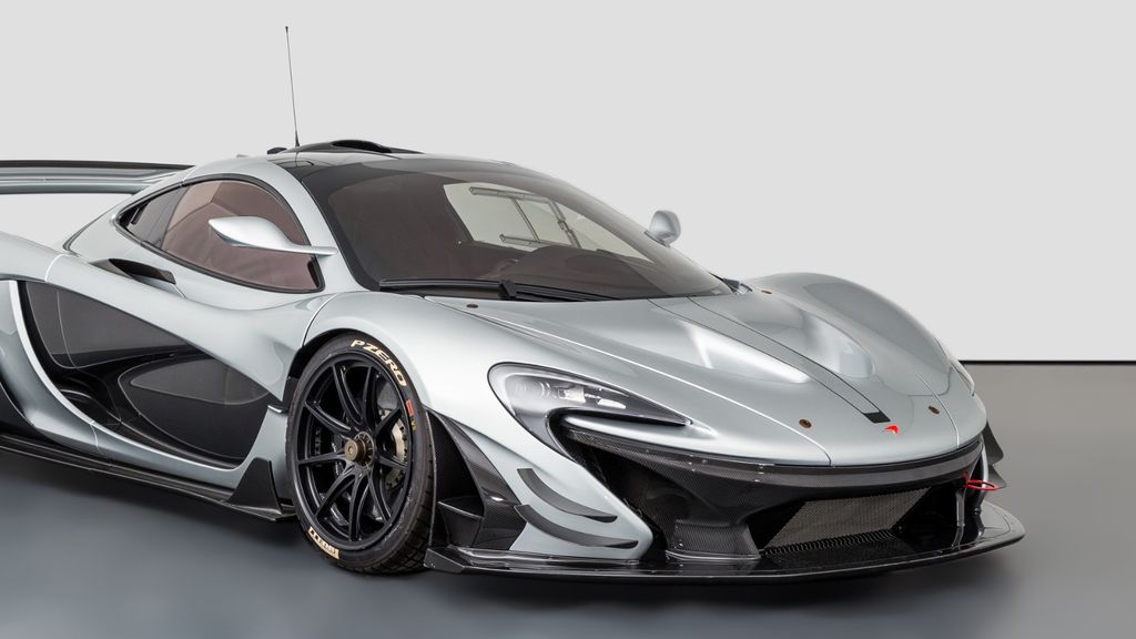 McLaren P1 2015