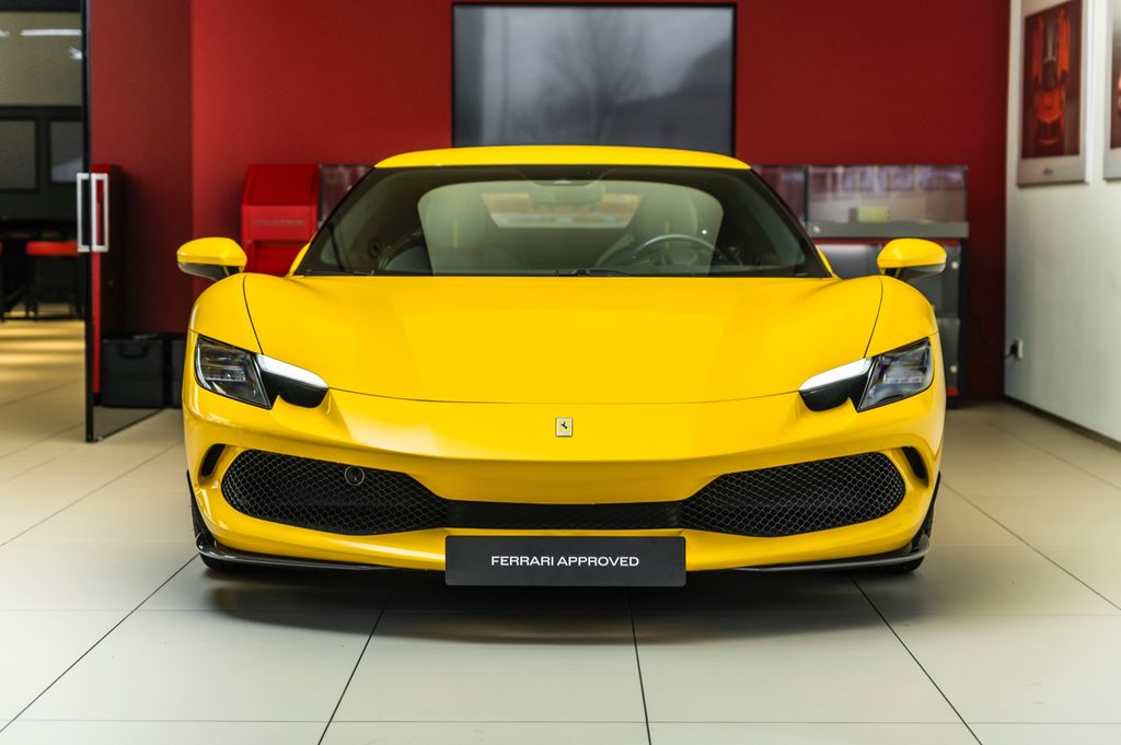 Ferrari 296 GTB 2022