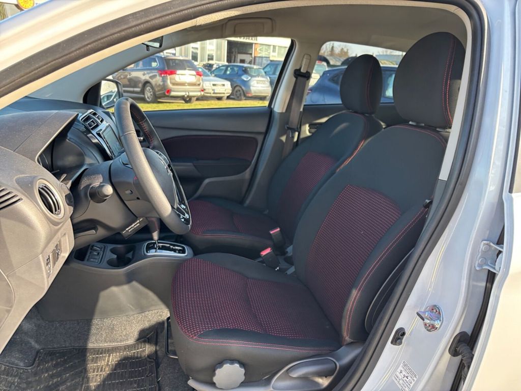 Mitsubishi Space Star 2024