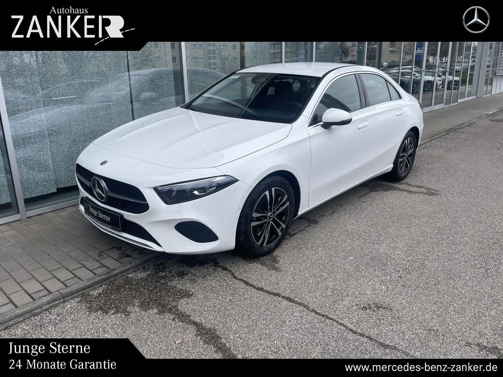 Mercedes-Benz A 180 2024