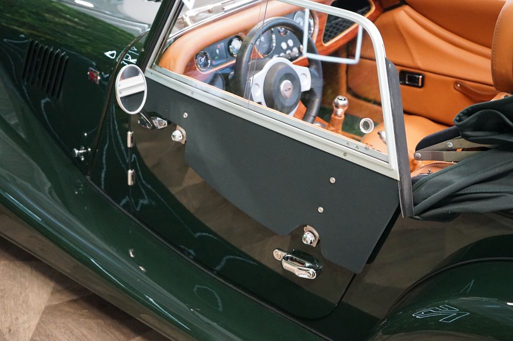 Morgan Plus 4 2021