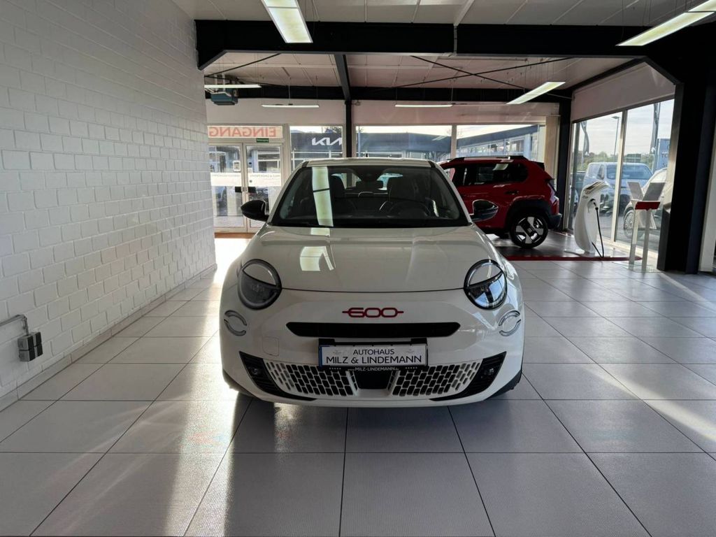 Fiat 600 2025