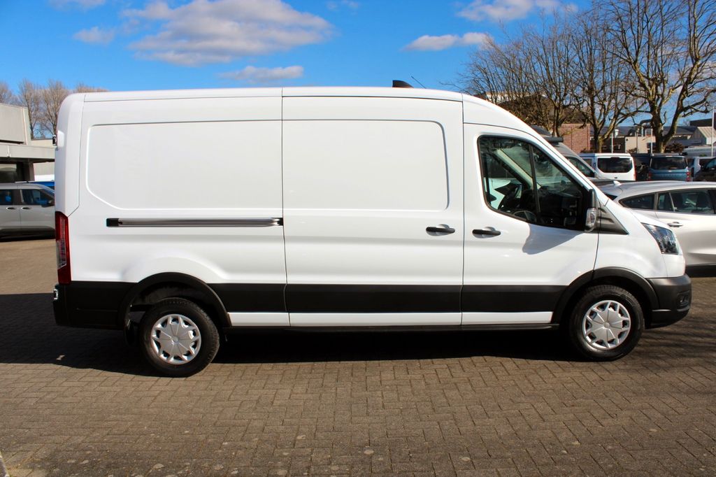 Ford Transit 2024