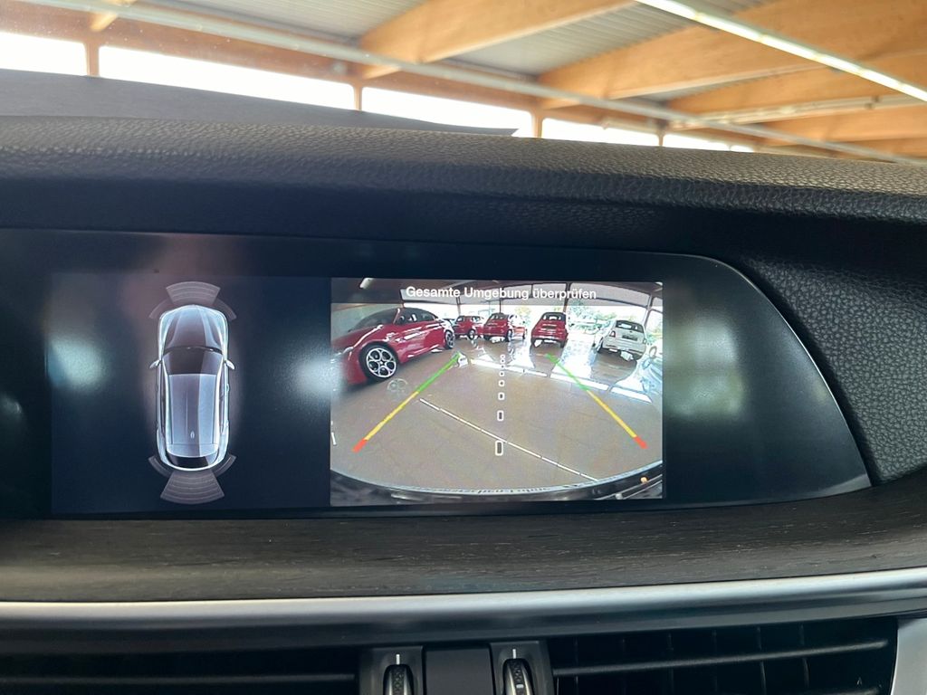 Alfa Romeo Stelvio 2023