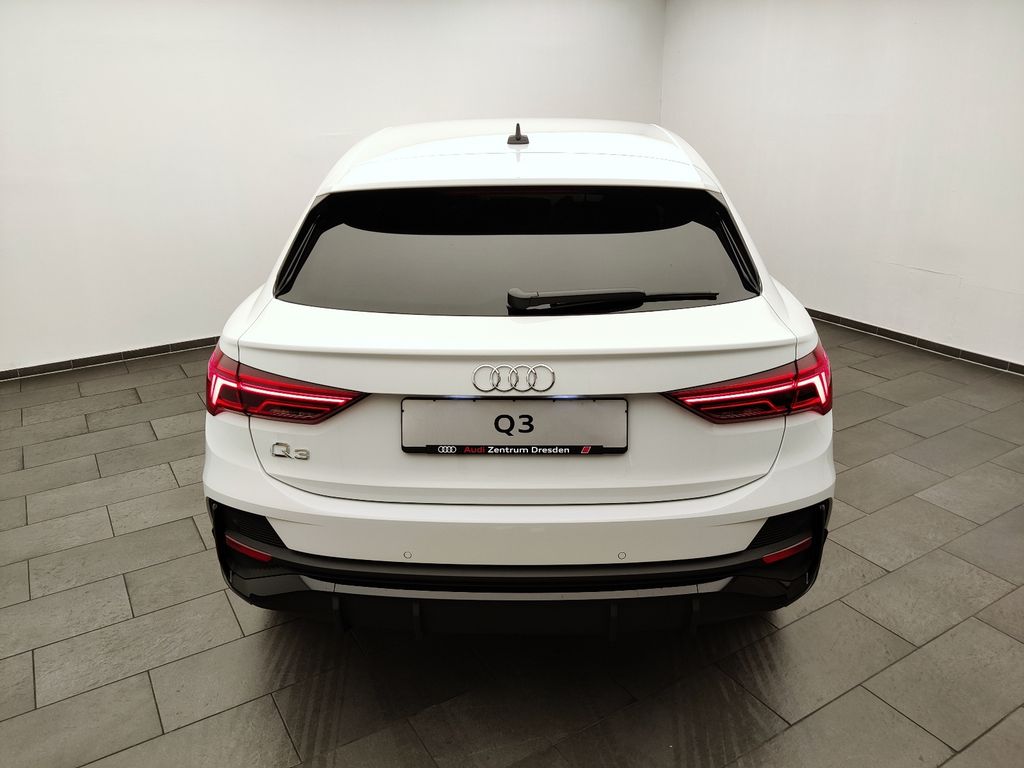 Audi Q3 2023