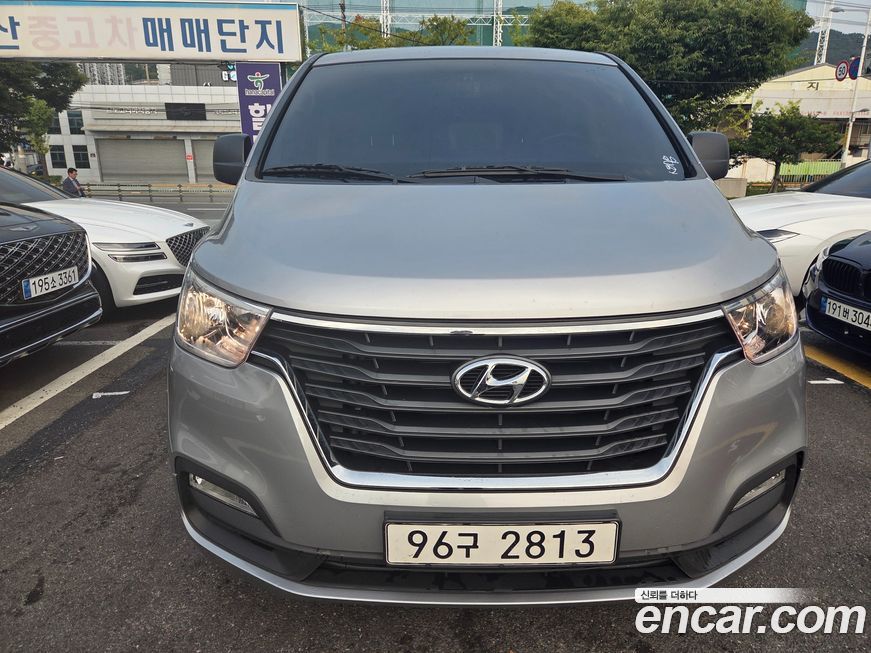 Hyundai Starex 2020