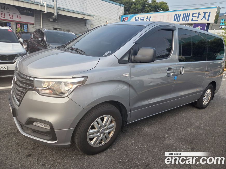 Hyundai Starex 2020