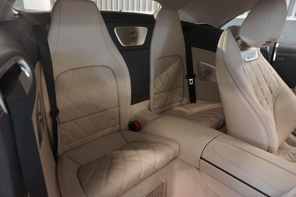 Mercedes-Benz SL 63 AMG 2022