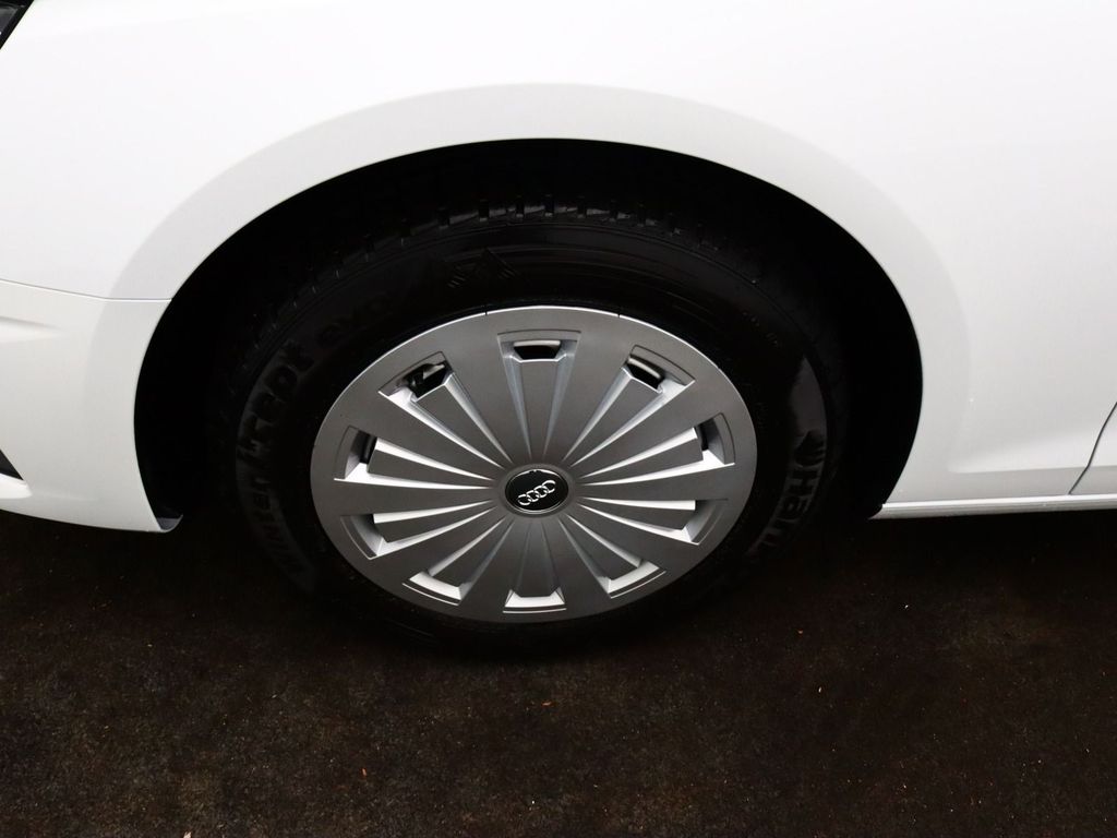 Audi A4 2024