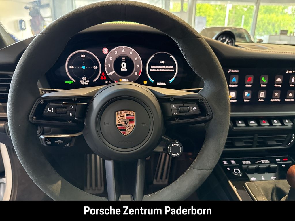Porsche 992 2025